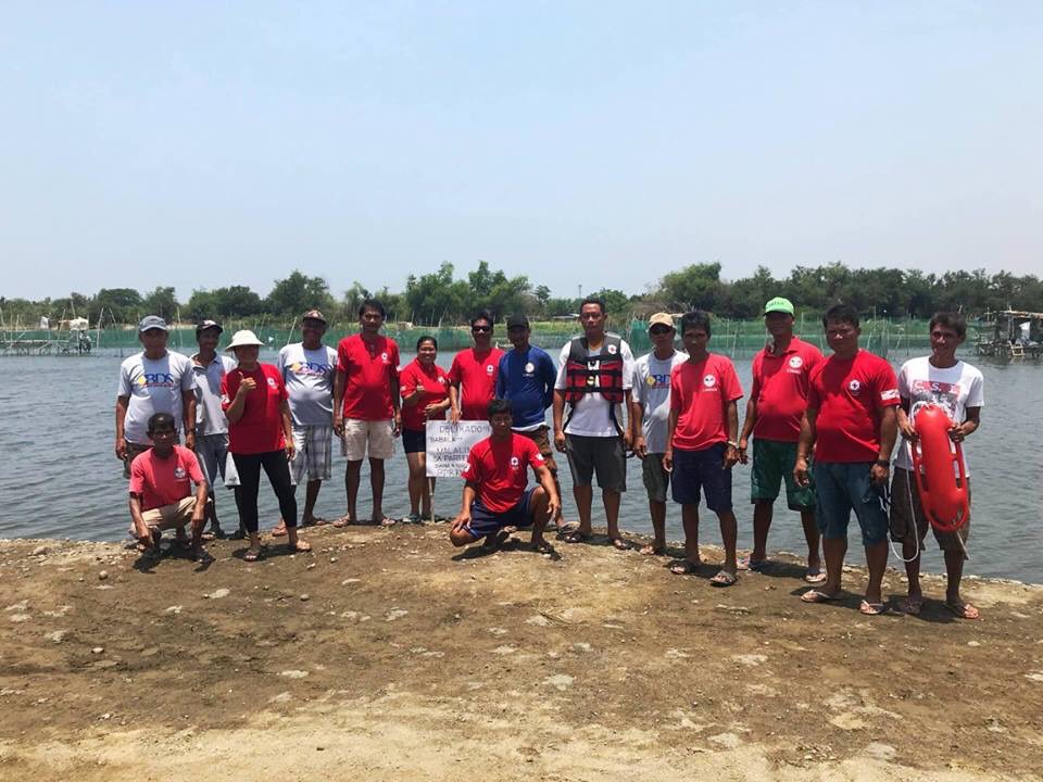 maanchanbb's tweet image. #PRCHolyWeek2019
Ngayong Sabado de Gloria, patuloy na naka alerto ang mga #RedCross143 volunteers ng PRC La Union SFC Chapter sa mga tabing-ilog at tabing-dagat sa Munisipalidad ng Aringay at Luna, La Union. #PRCResilience #ResiliencePH @philredcross
