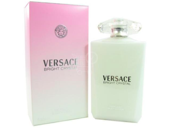 Happy Mother's Day! I'm giving away this beautiful Versace Bright Crystal Perfumed Body Lotion! To enter, follow <a href="/davelackie/">dave lackie</a> &amp; RT