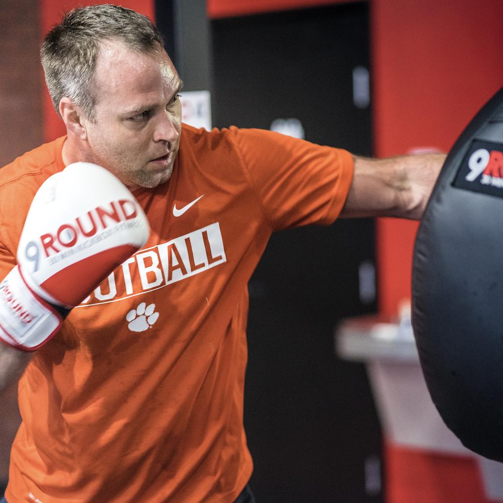 9RHoustonEaDo's tweet photo. Make every day count. Who's getting their 9Round workout in today?

#StrongerIn30 #9Round #9RoundNation #Fitness #Workout#Gym https://t.co/UfgED4FXrR