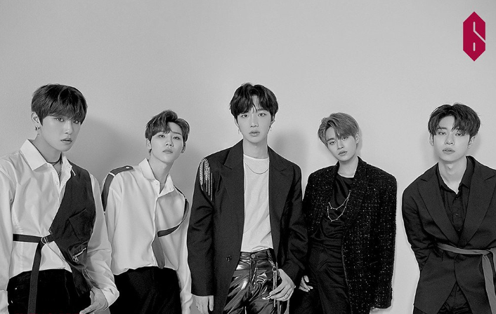 ab6ixsubs's tweet photo. Hello everyone! 
A little update on what we're up to now! 
Our team is currently working hard on subbing the BRAND NEW BOYS episodes, so please look forward to our hard subs!
This account will also undergo a few changes, so we'll meet you with an improved image soon!
#AB6IX https://t.co/EhpTMrzjAC