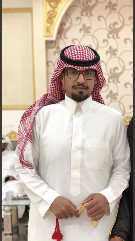 shooooooooooll's tweet photo. حصل الأستاذ/ عبدالله بن محسن السهلي وكيل 
مدرسة متوسطة وثانوية رغبة على درجة الماجستير من جامعة الملك سعود.

نبارك له وبالتوفيق ومزيدا من الدرجات العلمية. https://t.co/HPI48HsHP4
