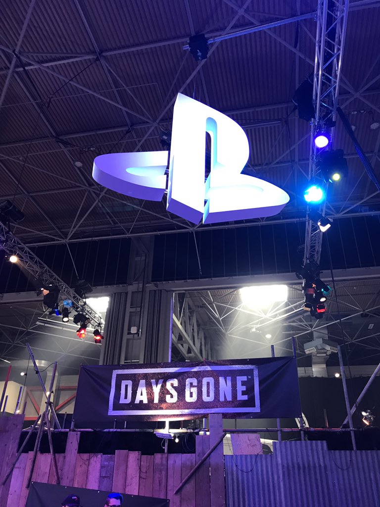 8BA_SAM's tweet photo. Nice to get hands on with @BendStudio #DaysGone! Chance to do a stealth mission and a terrifying dreamer nest demo. The sound design was mega! #Insomnia64 #Gaming #Zombies https://t.co/exd0EJVz9J