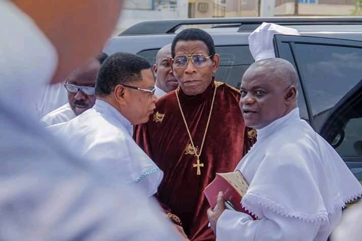 WeInTheCCC's tweet photo. Isa.40.31 - but those who hope in the LORD will renew their strength. They will soar on wings like eagles; they will run and not grow weary, they will walk and not be faint.
#Bible #passionweek #easterloading #weintheccc #photography #holyweek #holycommunion #biblequote #omocele https://t.co/vQvRQeSkGX
