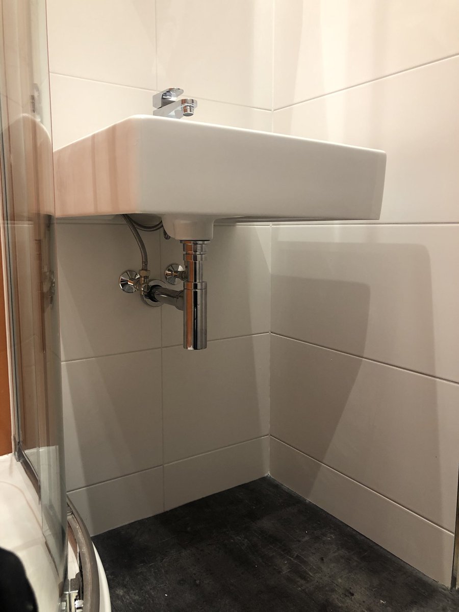 3rdDegree_PandH's tweet photo. Another one completed this morning ✅ everything going back like for like...with the instruction of a larger tray to be installed. Mermaid acrylic orange boards with rest of walls tiled and floor vinyl. @Duravit wall hung basin &amp; concealed cistern with vitra wc. Vado ascot shower https://t.co/kXdzdmFGen
