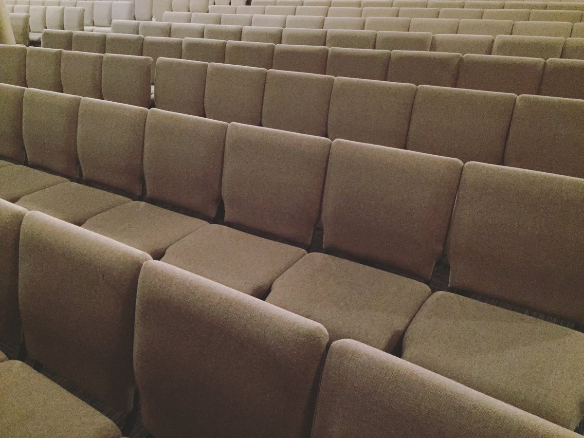 TheVineChurch's tweet photo. A chair is just a chair until someone sits in it. Then that chair has the important job of holding someone of value, someone with great worth, someone fully known and loved by God. We'd be honored to have YOU come bring some great worth to our chairs this Sunday. https://t.co/AX2EHycZKn