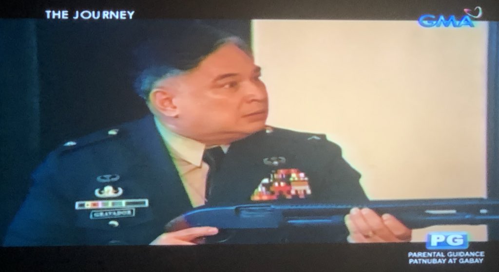 Ang dahilan kung bakit puno ng galit si Eduardo. Nagpakamatay ang kanyang anak na si Philip, na isa sa mga naloko ni Adrian!

<a href="/aldenrichards02/">Alden Richards</a> 
#ALDENxTheJourney