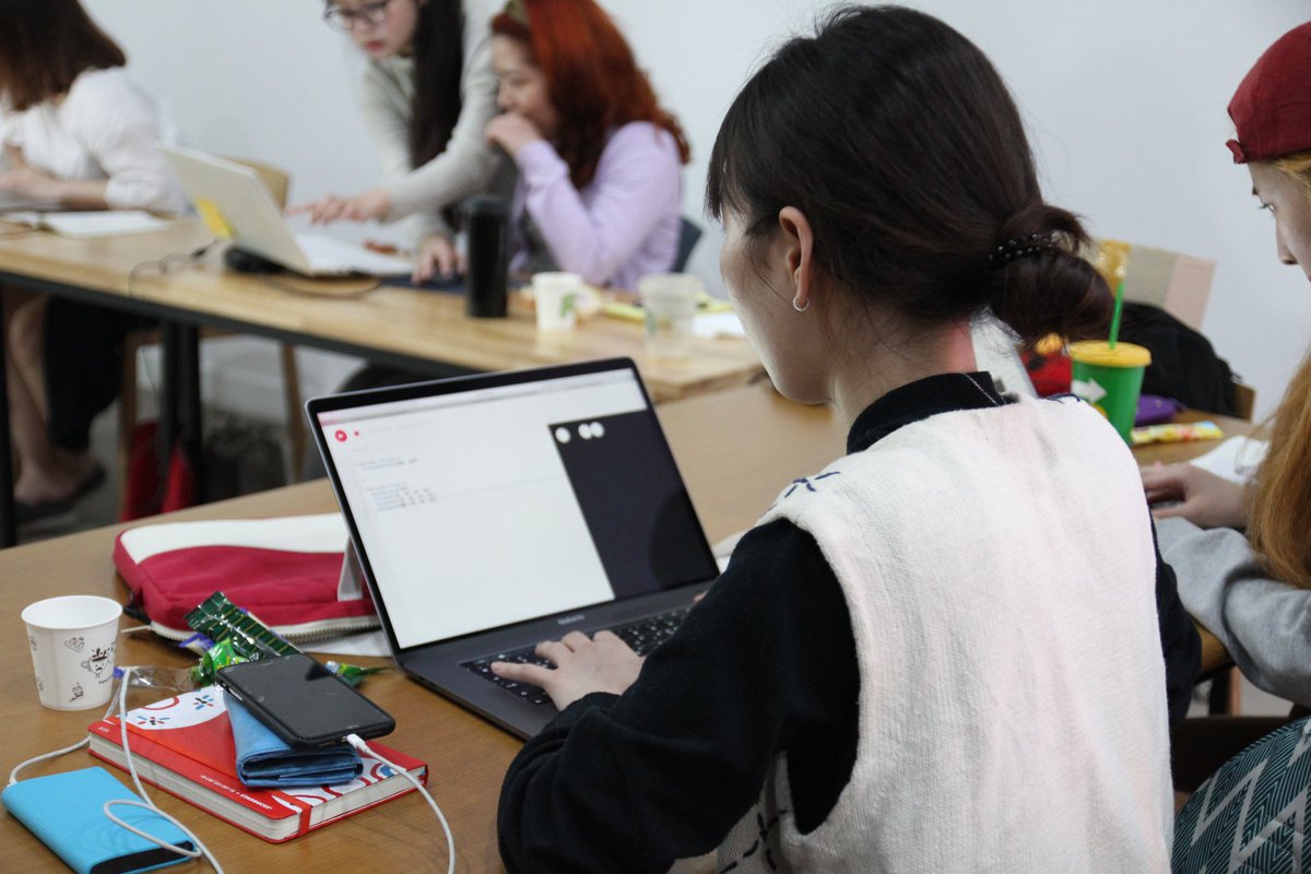 woman creates her first sketch with p5.js at workshop in gwangju