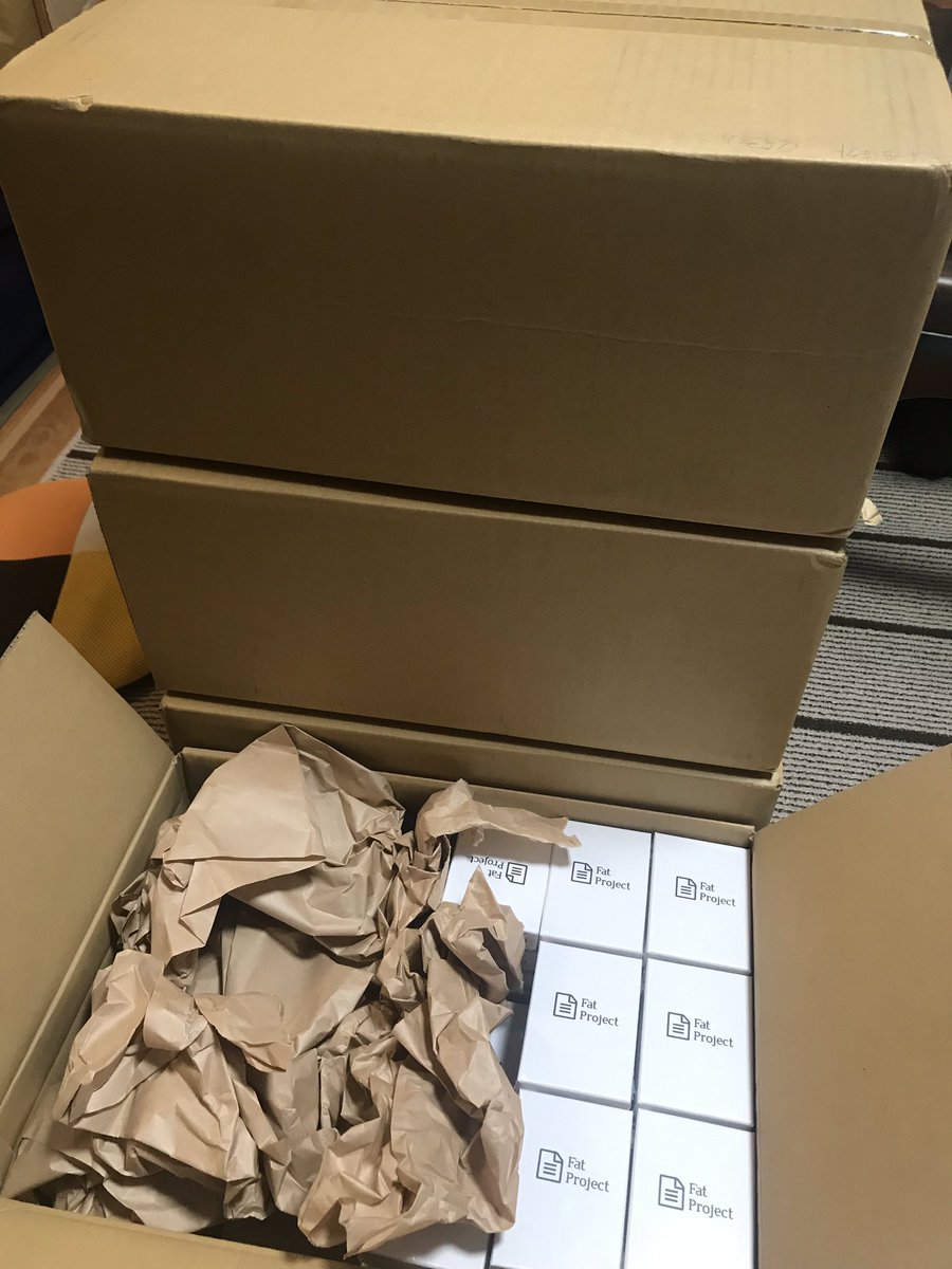 suzukigume's tweet photo. Fat Project 第4版 増産分が届きました。今回はどのくらいで売り切れるかな……。 #fatproject https://t.co/xOU6JSbnFe