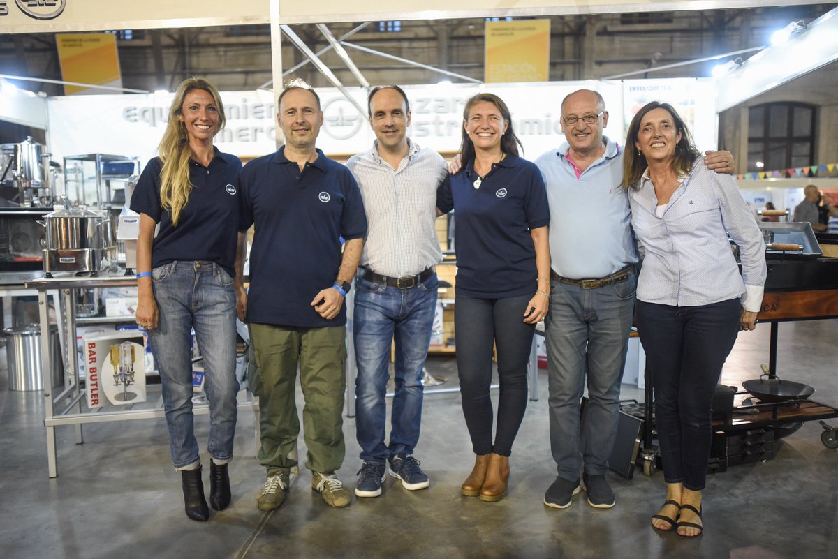 _SantaFeCapital's tweet photo. @josecorralSF “Esta cuarta #ExpoChef muestra que el trabajo en equipo consolida a Santa Fe como destino turístico”
Lo afirmó en la recorrida por la nueva edición de la exposición gastronómica más grande del país en la Estación Belgrano. + info:https://t.co/fegDLM6RQP https://t.co/XZQZSncLb8