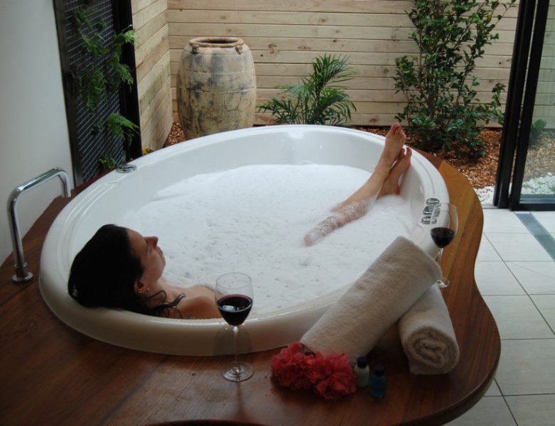 Konforlu ve Kaliteli Jakuzi Modelleri

yapiesbanyo.com/blog/icerik/ko…

#jakuzi #çiftkişilikjakuzi #konforlujakuzi #kalitelijakuzi #yapiesbanyo