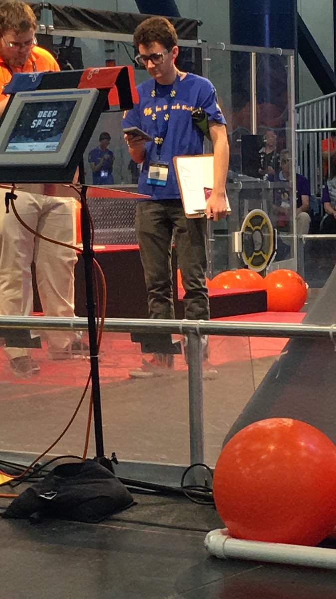 The <a href="/330_Beachbots/">FRC 330 Beach Bots</a> out here paying respects to <a href="/FRC1717/">D'Penguineers</a>...