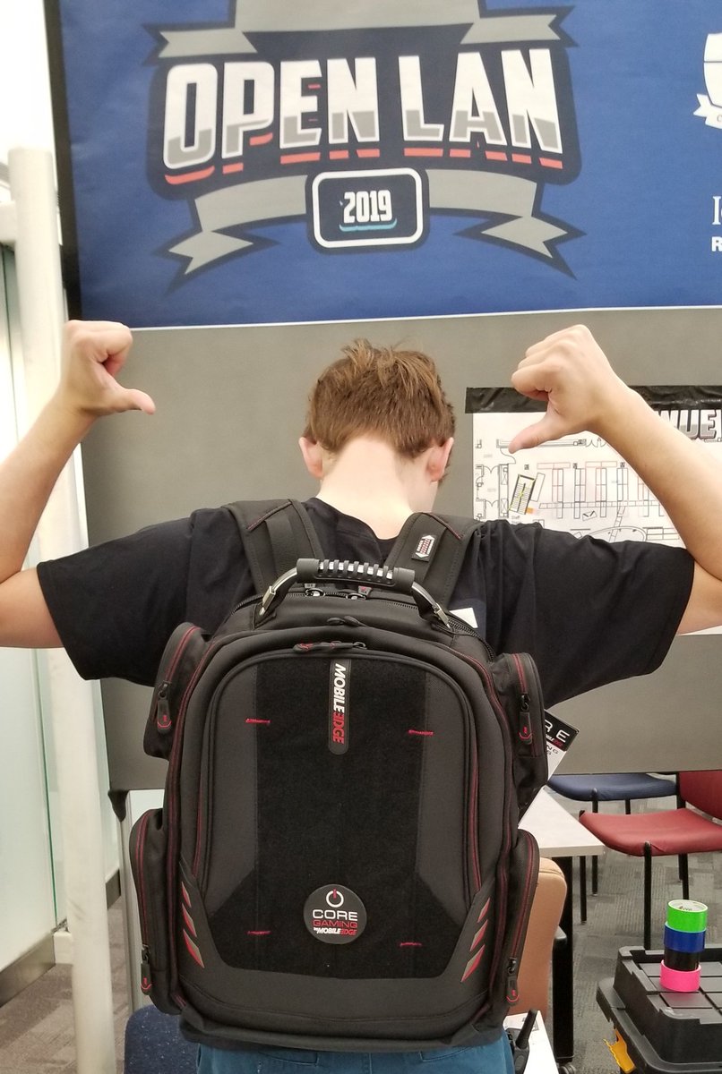 GamingISU's tweet photo. March Madness is over, it's time for #AprilAnarchy!

The Open LAN CS:GO champions will qualify for the April Anarchy championship tournament and win these sweet backpacks courtesy of @AVGLofficial 😎

#OpenLAN19 https://t.co/7kgGGmVEy9