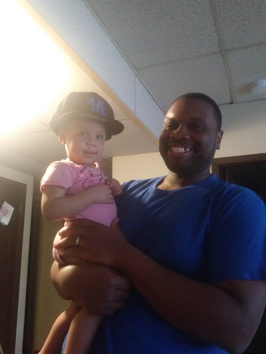 BigBlueVellyTru's tweet photo. My fave lil cuz #LilGarlicBread ๐
#SheBadAsHell @BigBlue_Boss @treaseeeubanks #SheRaisedRight though #BBN https://t.co/W0eJ0YRjp9