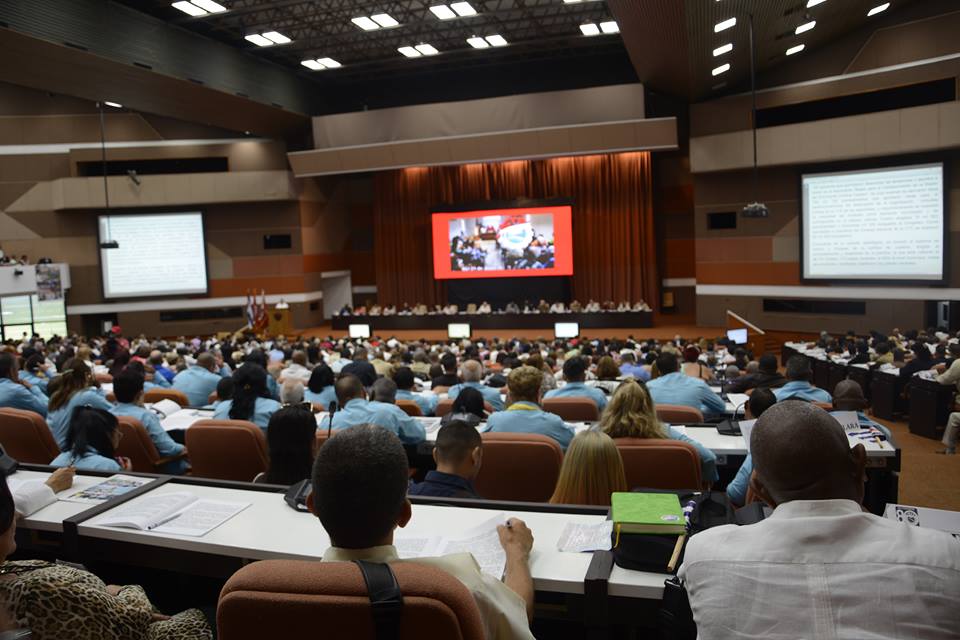 ACN_Cuba's tweet photo. El gran reto de la organización sindical y de sus dirigentes es estar a la altura de un pueblo como el nuestro, en este momento especial y decisivo para la Patria. #XXICongresoCTC @DiazCanelB @PresidenciaCuba @SalvadorValdesM @UbietaG @InesMChapman @DrRobertoMOjeda @SecUJCuba https://t.co/fyekAuNlAw