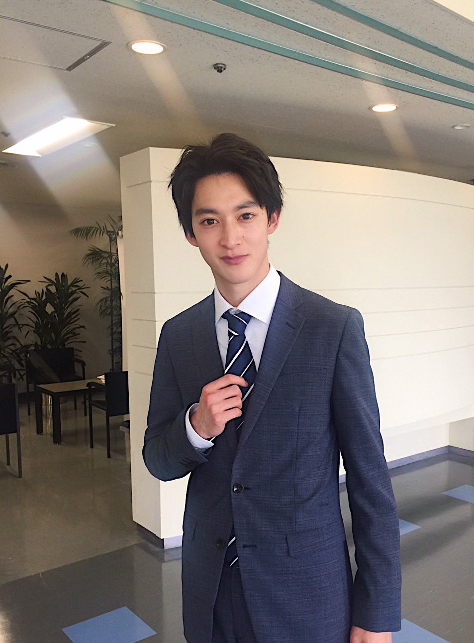 伊藤あさひさんのツイート 俺のスカート どこ行った 第1話 ありがとうございました 安岡 いかがでしたか キャラ濃い目で 引き続き慕っていきます 笑 俺スカ 安岡 伊藤あさひさんのツイート 俺のスカート どこ行った 第1話 ありがとうございました 安岡 いかがでしたか キャラ濃い目で 引き続き慕っていきます 笑 俺スカ 安岡