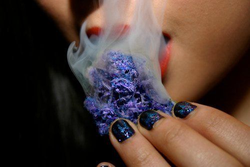 Happy 4/20 Sweeties! https://t.co/faIK6TWDZ9