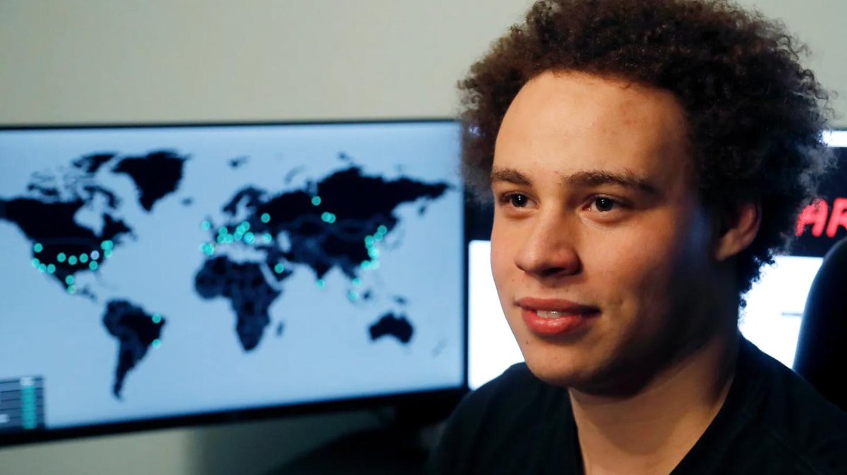Marcus Hutchins, security researcher who stopped WannaCry, pleads guilty to malware charges