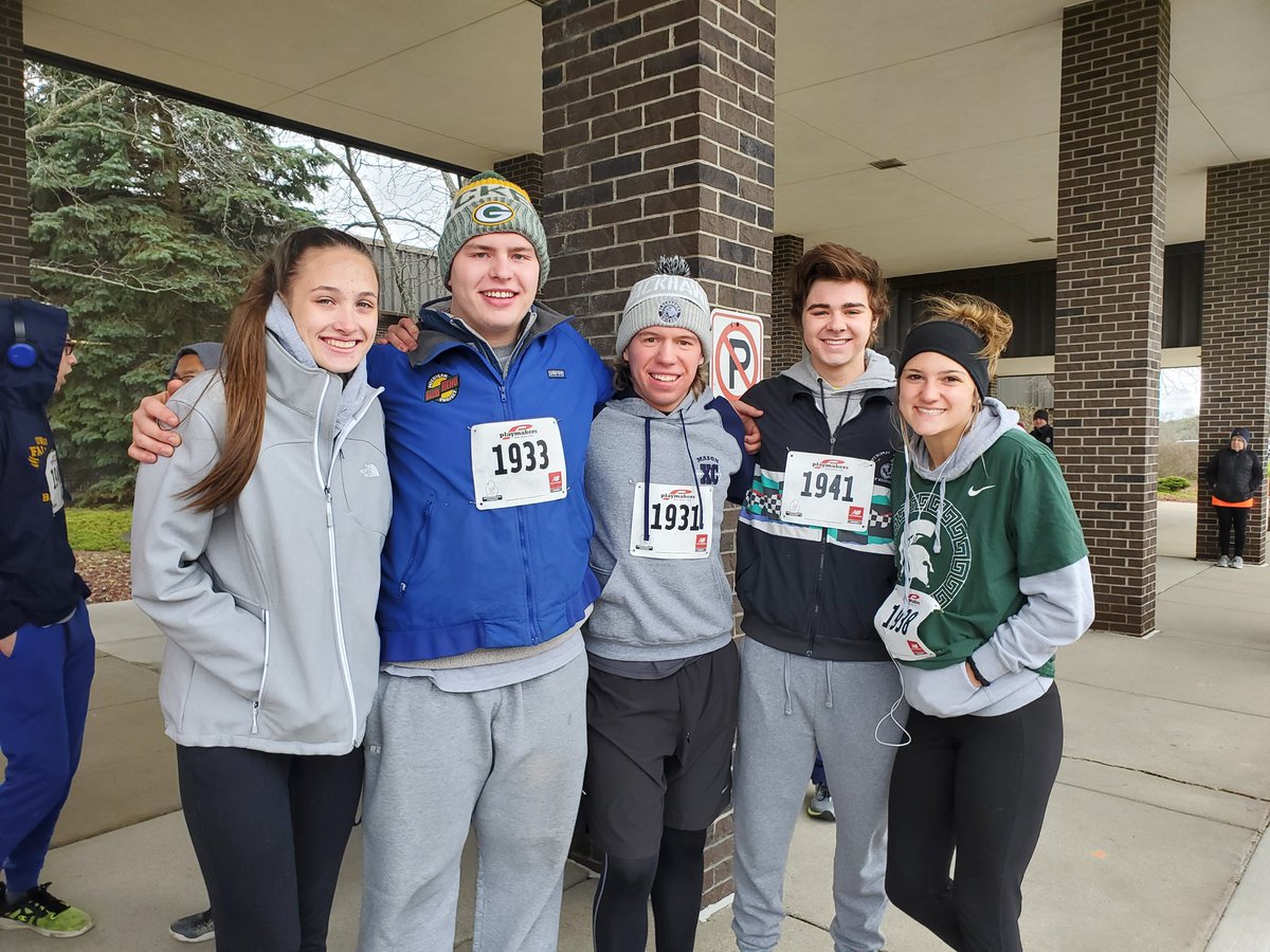 annodser's tweet photo. #heartwoodplayground #jrofficers #masonPD had a great time supporting Heartwood this morning with the pals! https://t.co/Tunr0ZoBbL