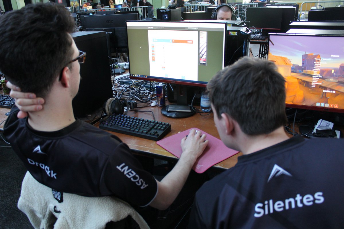 Doesn't get much closer than that. We come back after losing Map 1 and win the series 2-1 vs. <a href="/SVIFTGAMING/">SVIFT</a>. Excellent series, GGs. 🤝

Grand Finals vs. <a href="/Se7enTF2/">Se7en</a> later today.