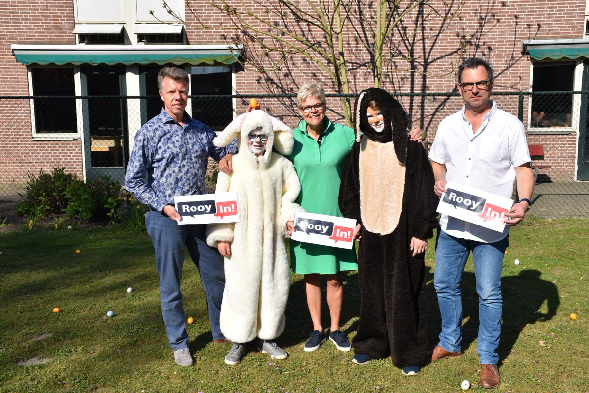 De initiatiefnemers van het nieuwe Venrayse vrijwilligers-kennis-ontmoetingsfestival (18 mei) gaan even paaseieren rapen EN WENSEN ALLE VRIJWILLIGERS GEZELLIGE EN ONTSPANNEN PAASDAGEN!