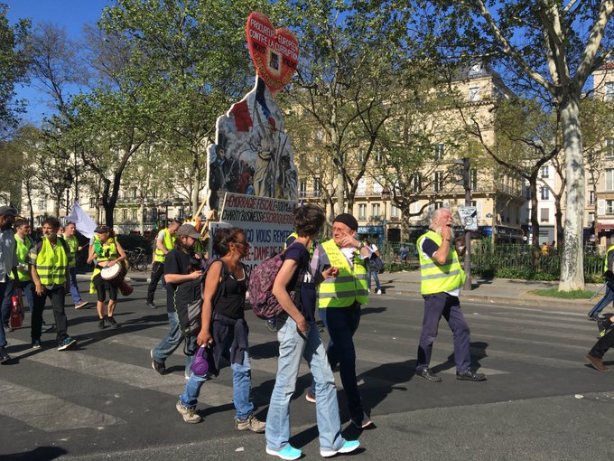 Voir l'image sur Twitter