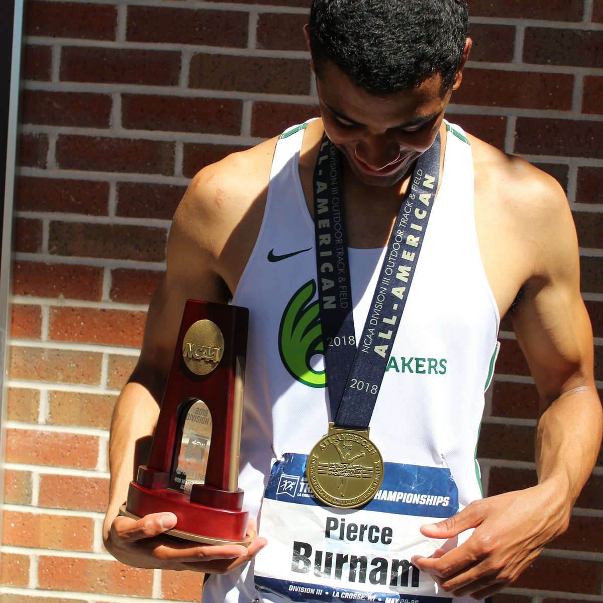 PierceBurnam's tweet photo. I am now offering private lessons for track and field, DM me if you are interested. Please like and share so I can get my name out there! https://t.co/edOEMQyYRW