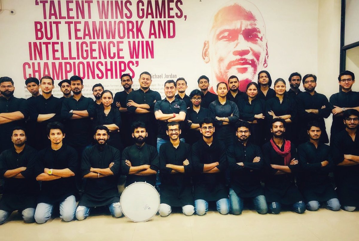 gurjeet_pathak's tweet photo. Don't dwell on what went wrong. Instead, focus on what to do next. Spend your energies on moving forward towards growth." 
Denis Waitley

@AsmitaTheatre @ArvindGaur sir #gurjeetpathak #actor #acting #cinema #delhitheatre #Mumbai #MumbaiTheatre https://t.co/3K749pFnfW