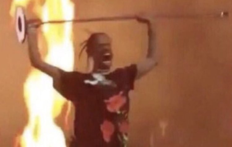 georgiakoh's tweet photo. My family when they saw my nose ring https://t.co/AsyFPcd1ms