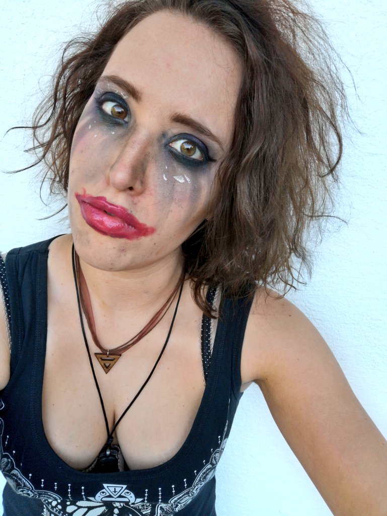 jasmin_ki's tweet photo. I am the crazy one 🤘🏻 #crazyexmakeup #crazyex #weareone @AeloniaOfficial https://t.co/lR9rwdC1Tm