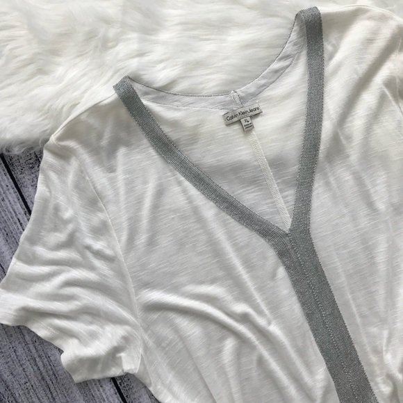 So good I had to share! Check out all the items I'm loving on @Poshmarkapp from @myposhlifeproj1 @TrumMattie #poshmark #fashion #style #shopmycloset #jcrew #calvinkleinjeans: posh.mk/XbkXZTFjTV