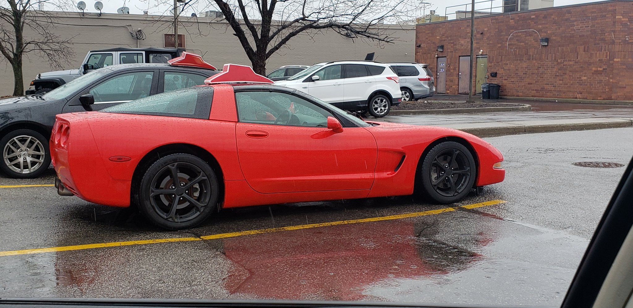 Pizza Hut Delivery Car