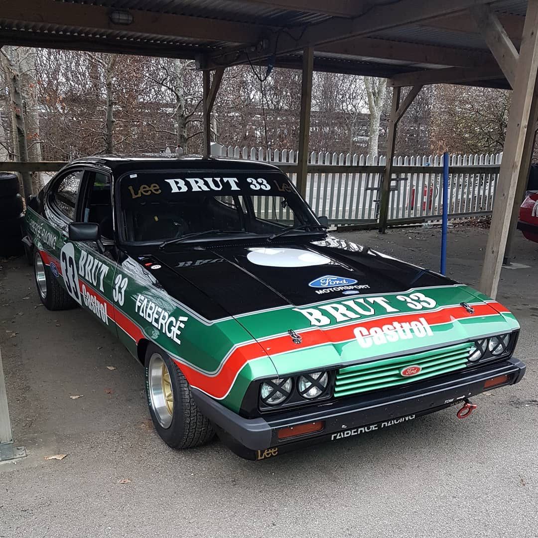 HeritageFord3's tweet photo. Ford Capri Mk3
📷: ad16sport
#heritageford #mk3capri #trackaddict #racecarlife #motorsport #drivenboardsnet #lapengineering #toyotyres #racecardaily #garage44racing #propercar https://t.co/8KHPEha3GT