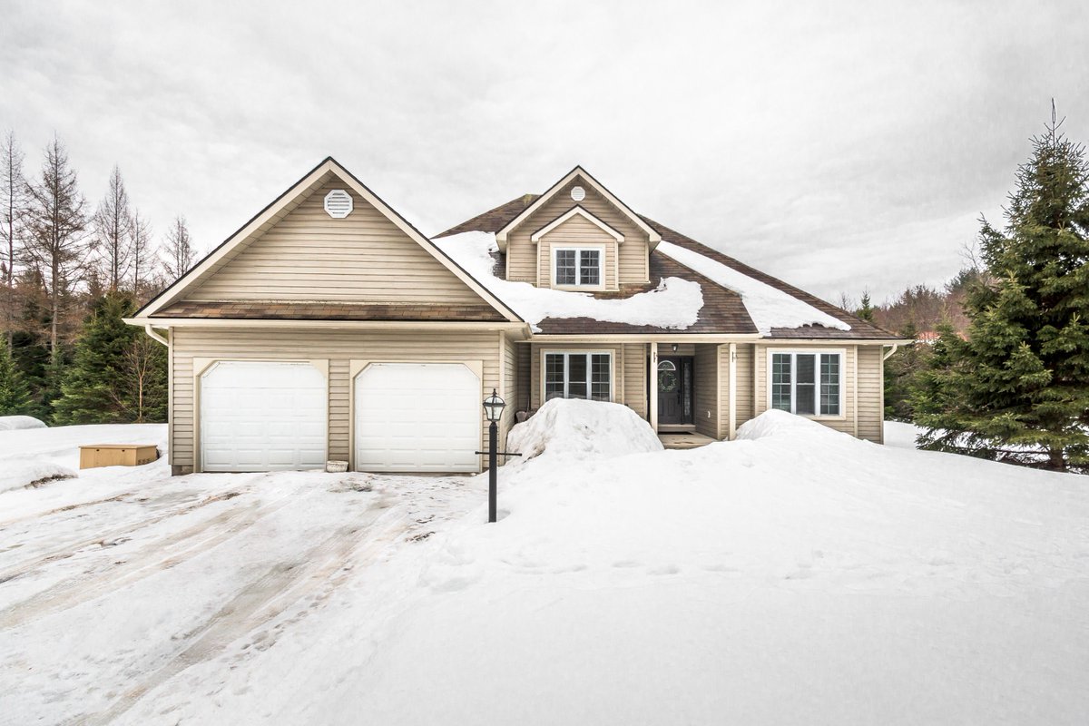 Sold!
235 Concession 4&amp;5 Road W, Huntsville