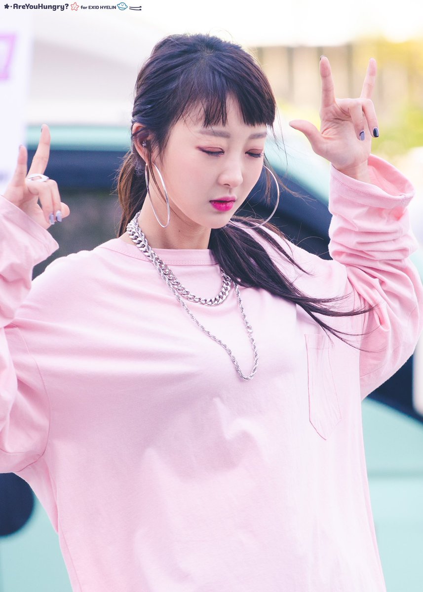 AreYouHungry823's tweet photo. 【20180421🐣】LADY Mini Fan-Meetin HQ
DAY+365 🤟🏻
#EXID #HYELIN #혜린 #ヘリン
@EXIDofficial https://t.co/le6Z2XNwet