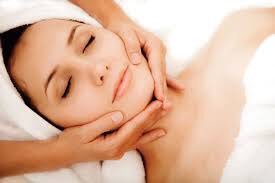 Just two places remaining at our launch price of £10 for a gorgeous, holistic facial.

A full facial with facial massage, the perfect end to the week (or start to the weekend).
#York #facial #nyr 

Book here: calendly.com/yorchoice/indu…