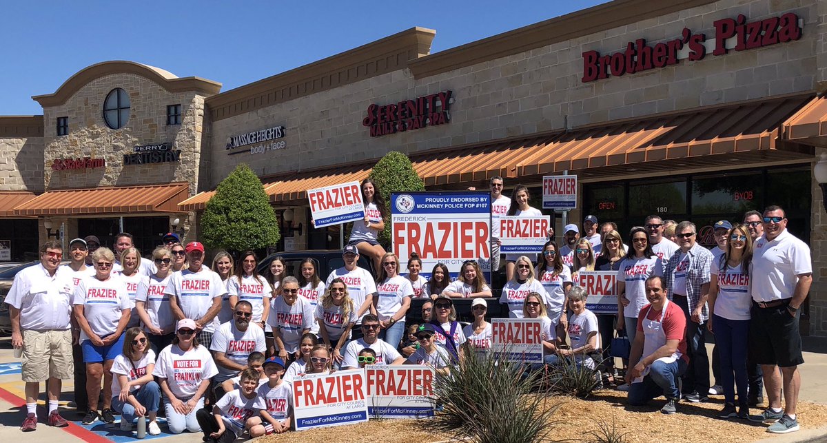 FrazierForTexas's tweet photo. This core group of family and friends are incredible! Unbelievable turnout today for our last block walk. Love everyone of you! https://t.co/1Mr4g297cW #MayTheForthBeWithUs https://t.co/2kiygHAjSb