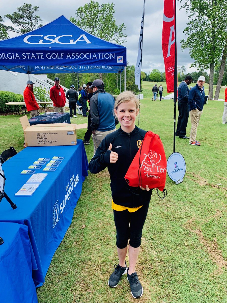 FirstTeeATL's tweet image. It's Kids Day at the Mitsubishi Electric Classic @tpcsugarloaf Stop by, spin the wheel and win some fun prizes!! @GSGA @PGATSS @pgatourchampions
#mitsubishielectricclassic #thefirstteeatlanta #ninecorevalues #goodgolfersbetterpeople #juniorgolf