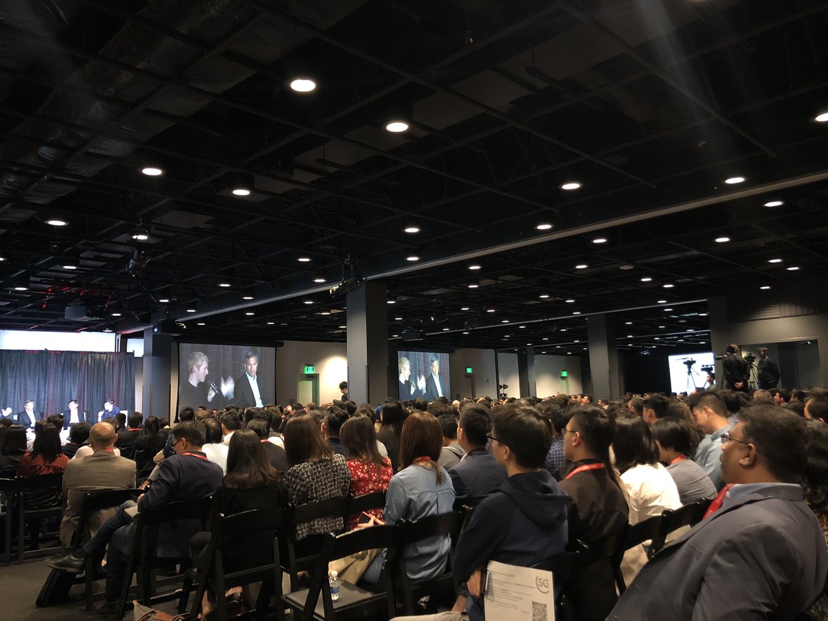 KarenkKee's tweet photo. Awesome fireside chat on Singapore : Technology as a national imperative! #techmetosg #GovTechSG https://t.co/R3gxaRrxpp