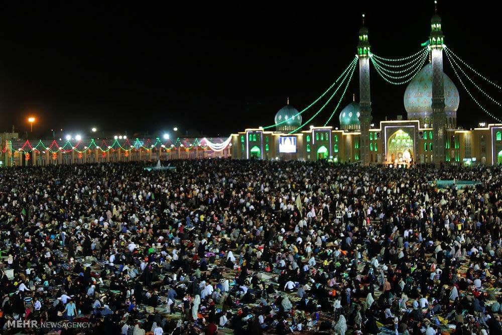 mujtabaff's tweet photo. 15th Shaban al-Muazam, celebrations of birth anniversary of Imam al Mahdi (a) in holy mosque of Jamkaran, Qom #ArrivalOfLastSaviourMEHDI https://t.co/LtXiQji97z