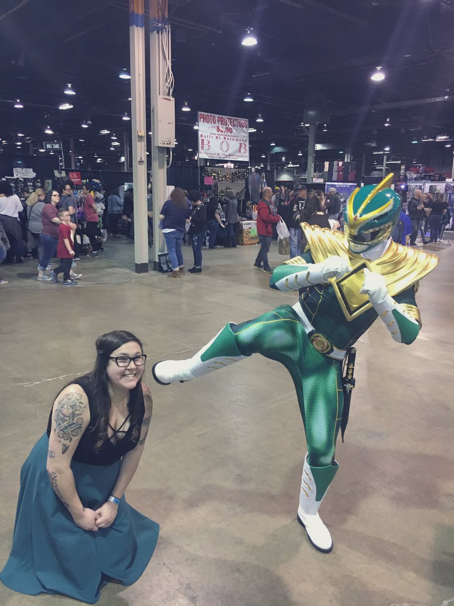 hellohannahgray's tweet image. When you meet a Power Ranger in real life and have to recreate @KarenKilgariff’s favorite picture. 

@MyFavMurder @StevenRayMorris @GHardstark #itsmorphintime