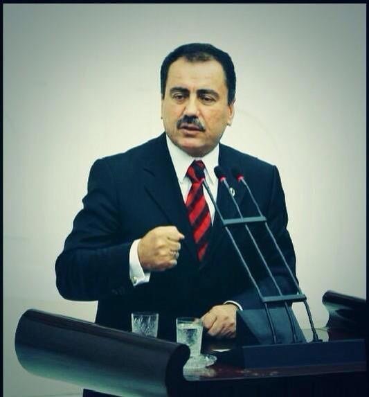 "Şehit vermekten daha acı bir şey varsa o da şehit haberi almaya alıştırılmış bir toplum inşa etmektir."

Muhsin Yazıcıoğlu