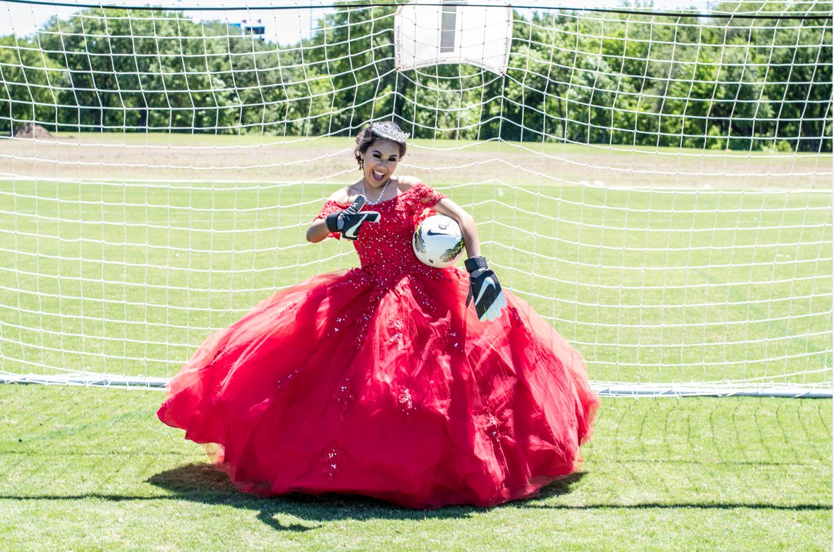 MariaLBarb's tweet photo. She cleans up really well!! Soccer is life for this girl! https://t.co/D6IZS8PiGj