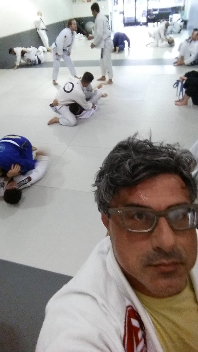 GallivantLab's tweet image. Here we go again..#notthinking