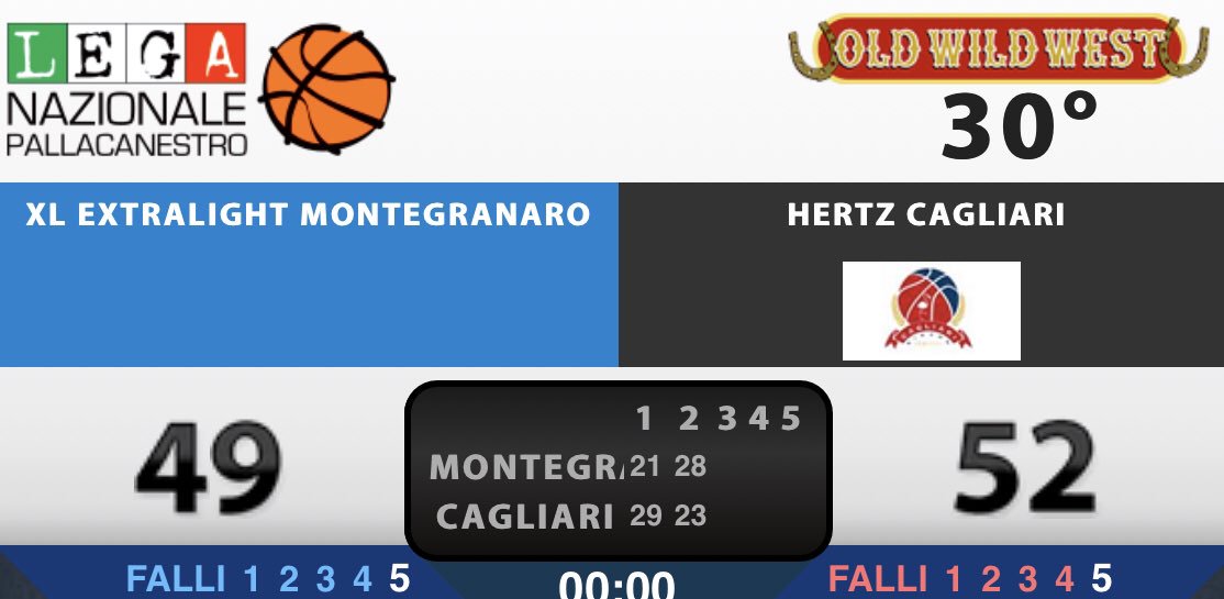 Corbett, autore di 21 punti in questo primo tempo, avvicina la sua <a href="/PoderosaBasket/">Poderosa MGR</a>. All’intervallo lungo il tabellone vede avanti i nostri ragazzi 52-49 🏀
Sappiamo che sarà un’estenuante battaglia fino alla fine‼️ 💪🏼