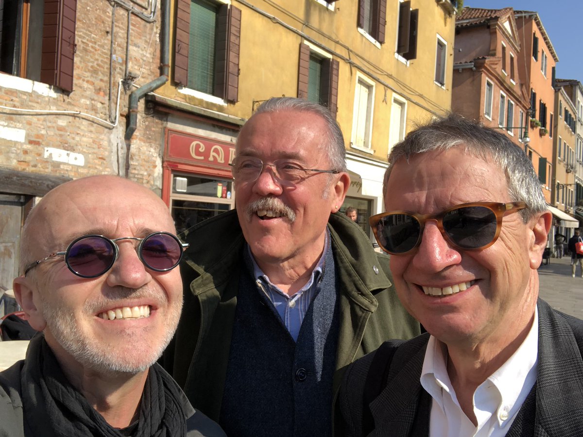Gracias a la <a href="/iuav/">Università Iuav di Venezia</a> #aldoaymonino #enricofontanari por la invitación como Visiting Professor-2019 / <a href="/tallergaeta/">TALLER JULIO GAETA</a> <a href="/ESCUELACIUDAD1/">@ESCUELALACIUDAD</a> <a href="/DESIERTOISAD/">D E S</a> <a href="/ArqIBERO/">Arquitectura IBERO</a> #rompiendoaulas