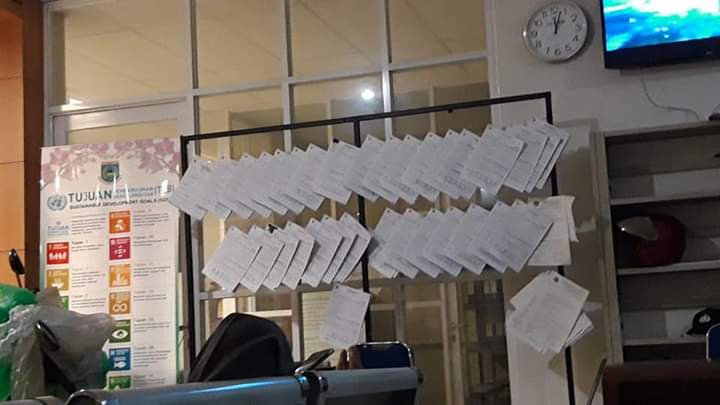 PejuangUKM's tweet photo. Keren Bawaslu Tangsel Instruksikan kepada PPS Kelurahan agar menempel salinan C1 selama seminggu agar dapat dilihat warga.

Ayo kita manfaatkan dengan baik.

Colek @cubby_ghum @ronavioleta @UmiFatih10 @zarazettirazr @geloraco https://t.co/nP6cOBBhFo