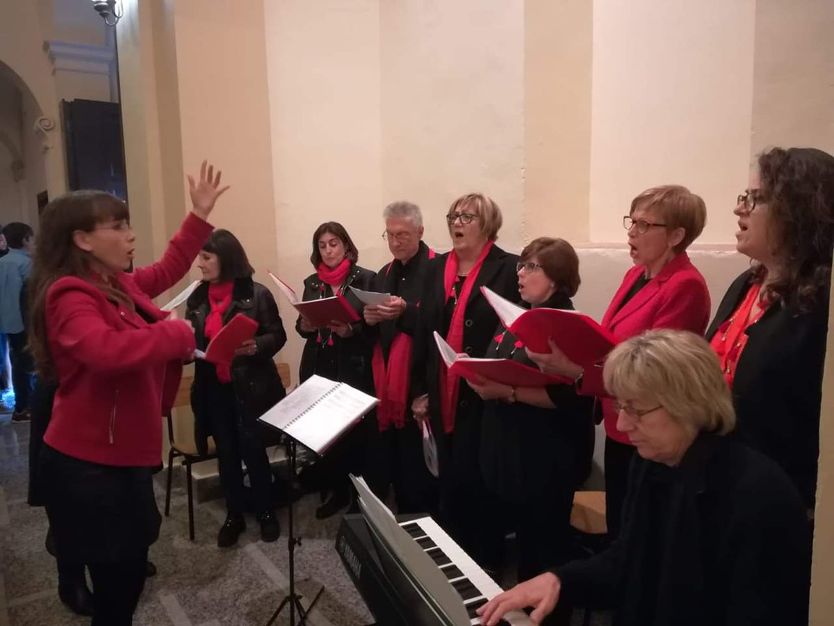 CiutatCor's tweet photo. Concert dijous Sant amb @LaSangTarragona @RCTgn https://t.co/wa9PwiKnmc