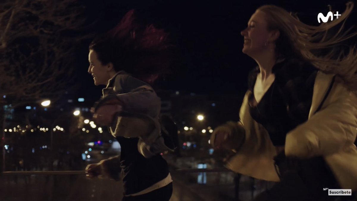 wassupjaur's tweet photo. raga per favore guardate quanto è felice cris quando sta con joana, il mio cuore appartiene solo a loro

#SkamEspaña https://t.co/KYfkDfJEdF