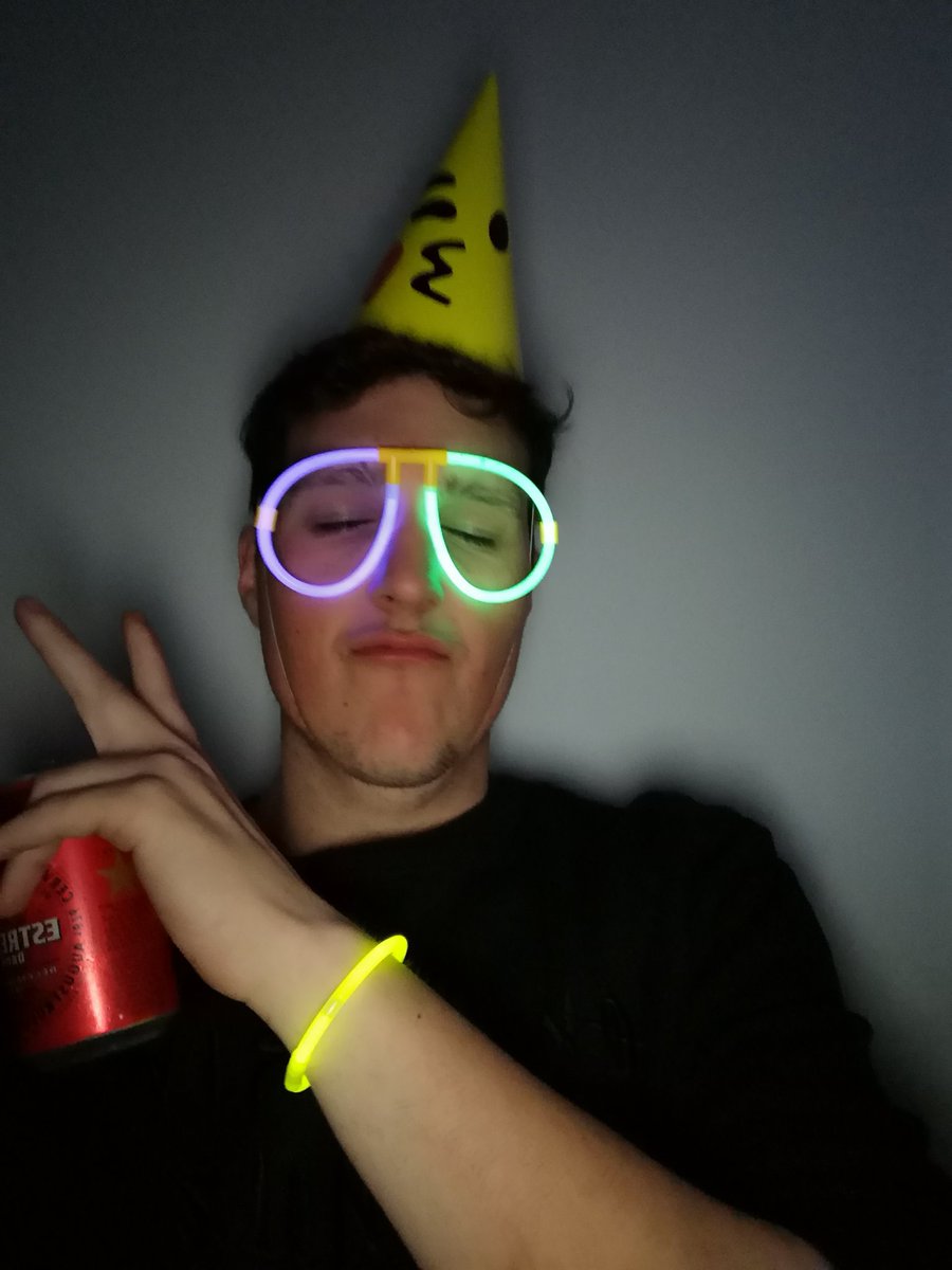 Alex López tweet media