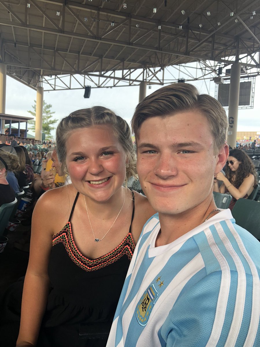 Sydney_Marks13's tweet photo. Happy birthday to my bestest friend, number one supporter, and soul mate. I love you with all my heart and I hope today was fun filled and memorable with many more birthdays together in the future. https://t.co/CFftG0iRsv